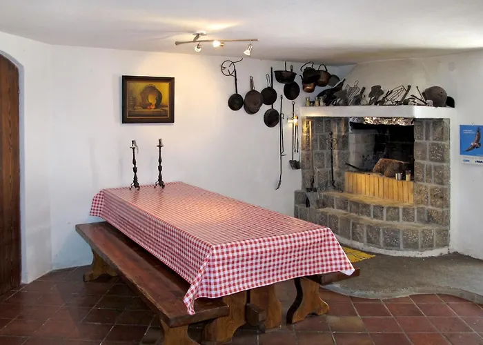 Mick By Interhome * Cres