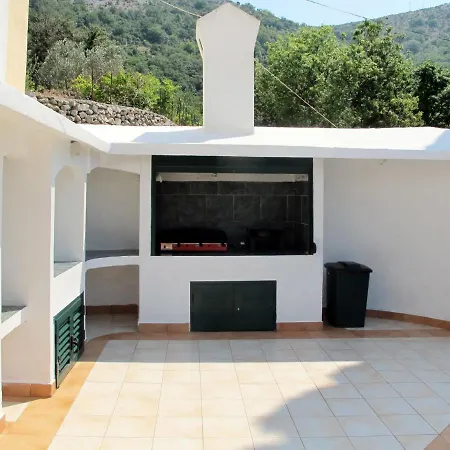 Holiday home Mick - Ics400 By Interhome *